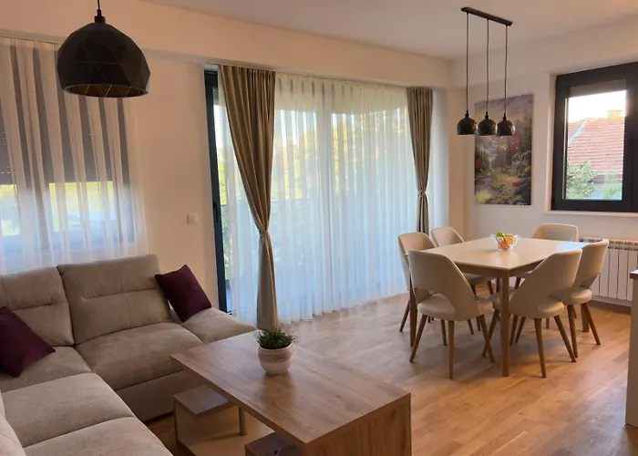 Urban Nest - Free Parking